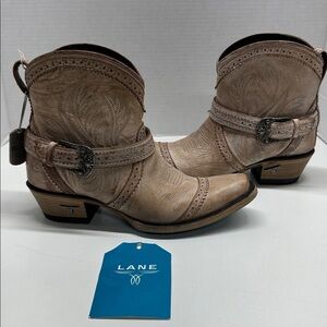 Lane Boots Ballyhoo Bootie Ankle Boot Western Distressed Leather Tan New Size 6
